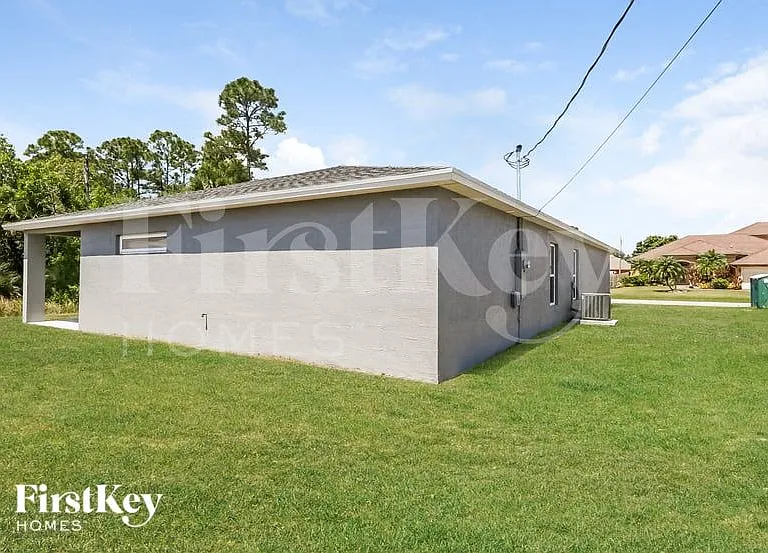 1426 SW Oriole Ln — Photo 15