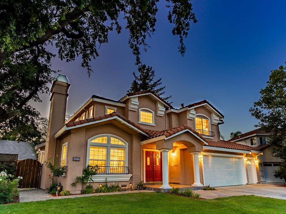 1st image of 177 Sierra Ct
