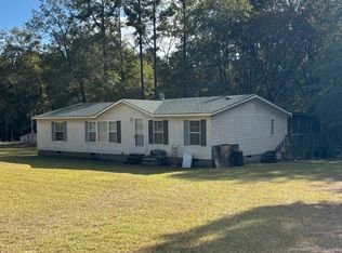 213 Gray Hill School Rd, West Point, GA 31833