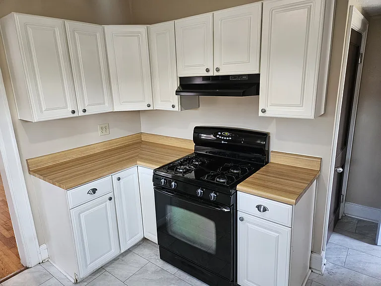 1417 W Virginia Ave — Photo 5