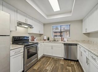 17303 SE Petrovitsky Rd #L106, Renton, WA 98058