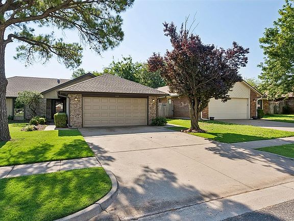 4th image of 2100 E Sandy Creek Trl