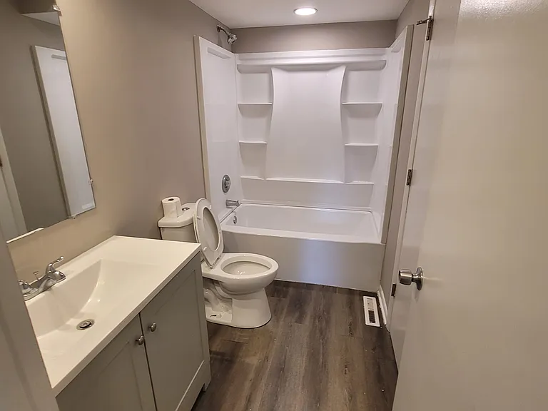 21549 Jeffery Ave — Photo 11