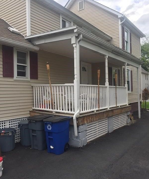 2nd image of 39 Taylor Ave