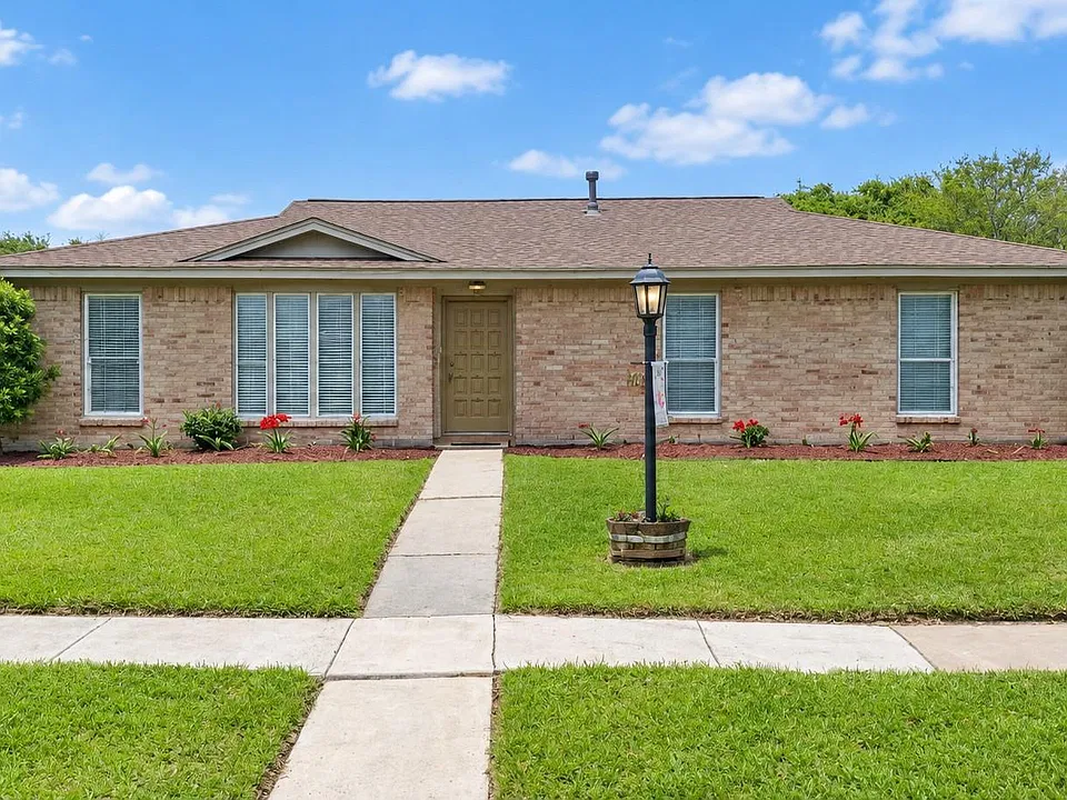 10503 Raydell Dr