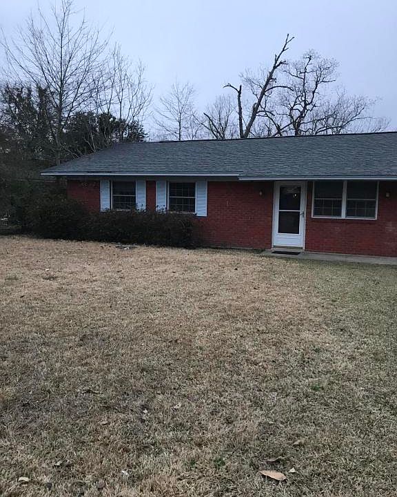 1st image of 105 Jamaica St