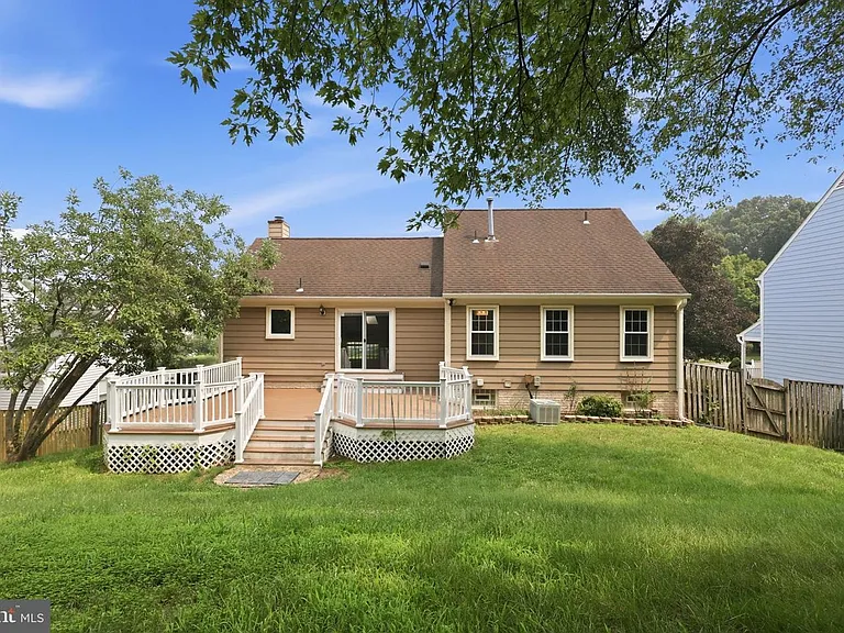 7690 Green Garland Dr — Photo 19