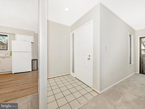 2nd image of 9324 Sparrow Valley Dr