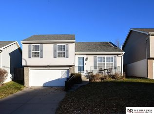 15362 Mormon St, Bennington, NE 68007