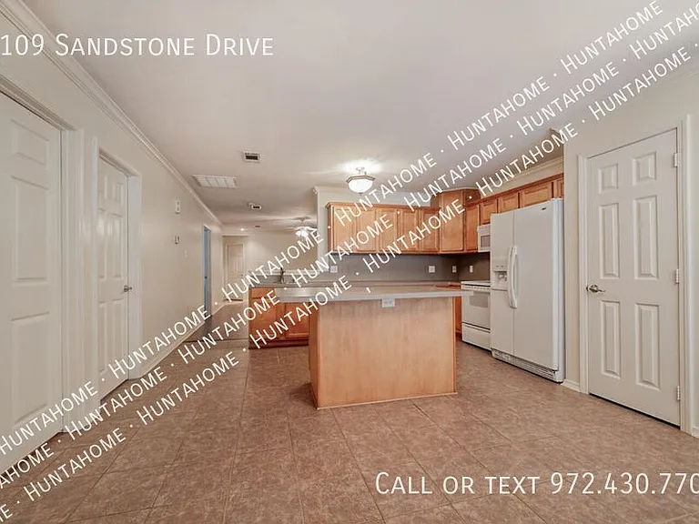 2109 Sandstone Dr — Photo 22