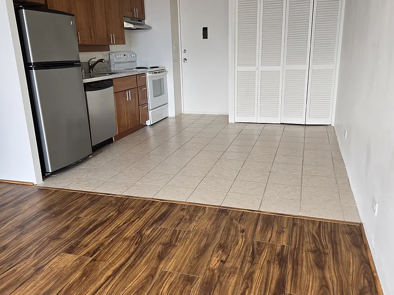 1655 Makaloa St #2404 — Photo 3
