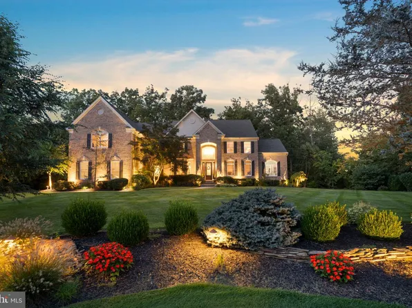 402 Timber Ln, Mullica Hill, NJ 08062