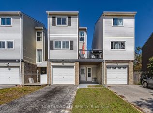 87 Scott Cres, Barrie, ON L4N 4W2