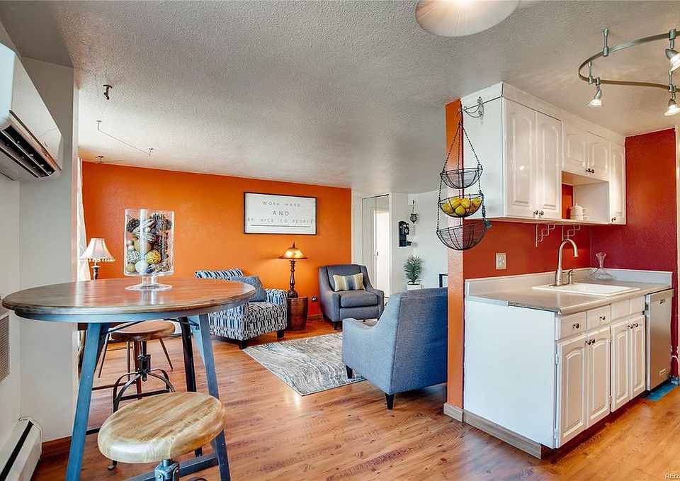 1st image of 799 N Dahlia St APT 604