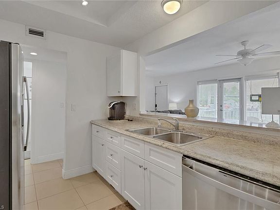5th image of 3324 N Key DR #1