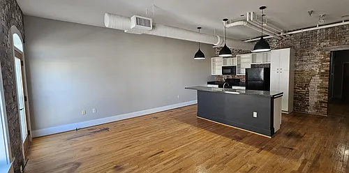 1417 Market St Photo 1