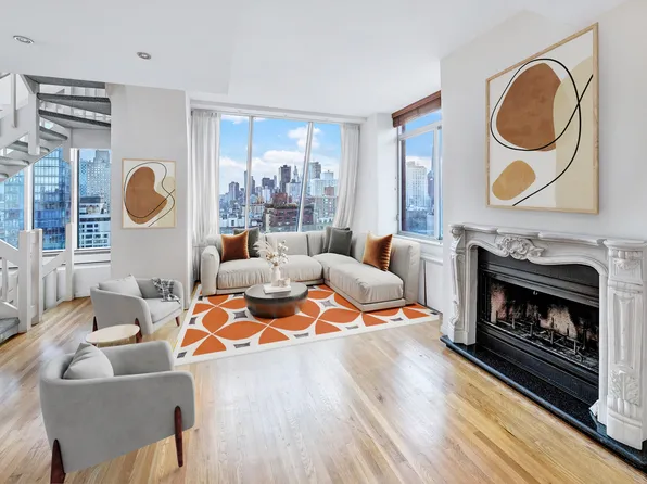 343 East 74th Street image 2 of 16