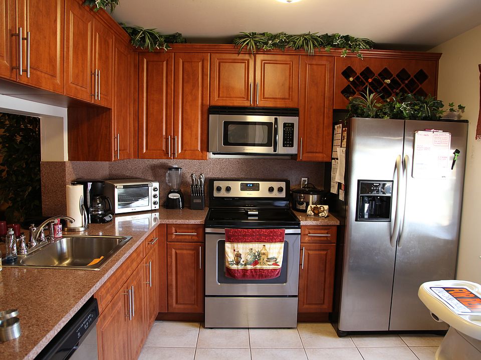 1st image of 761 NW 106th Ave