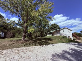 2462 Lahmeyer Rd #A, Bland, MO 65014