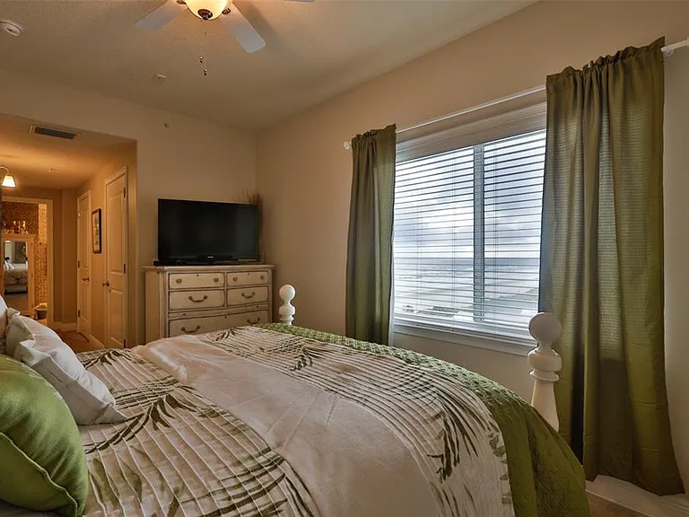 2801 Hill St #502 — Photo 13