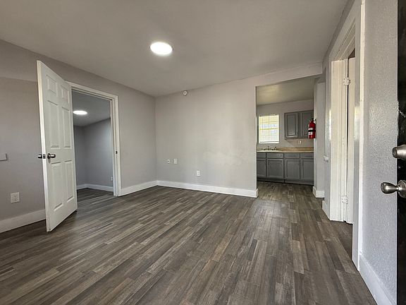 2nd image of 650 Riverside Dr