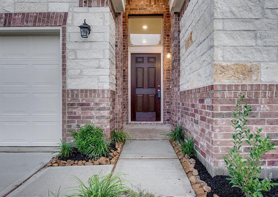 1st image of 28519 Willow Orchard Ln