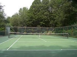 222 Whitman Rd, Hancock, MA 01237