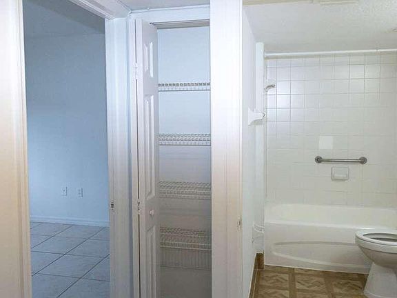 3rd image of 1270 SE 27th Street #106