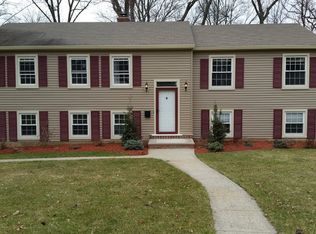 109 Possum Way, New Providence, NJ 07974