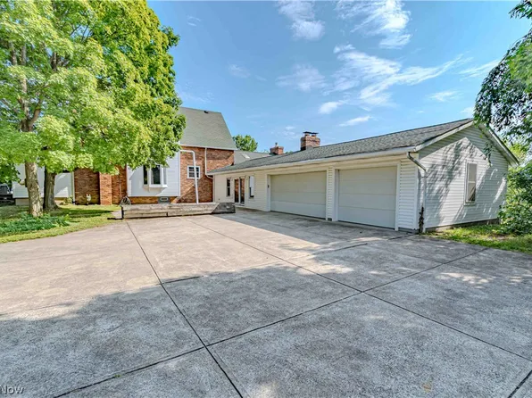 4321 Nichols Rd, Medina, OH 44256