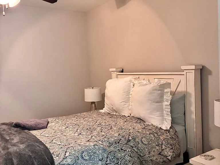 424 Walker Cir — Photo 18