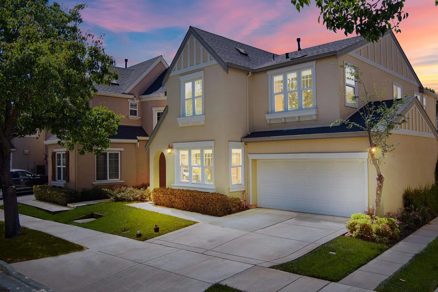 1015 Brackett Way photo 1