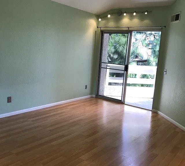 7044 Camino Degrazia #SAN-2ND — Photo 18