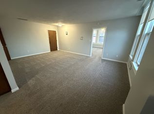 1780 Central Ave #3B, Dubuque, IA 52001
