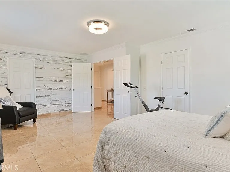 3955 Belfry Cir — Photo 16