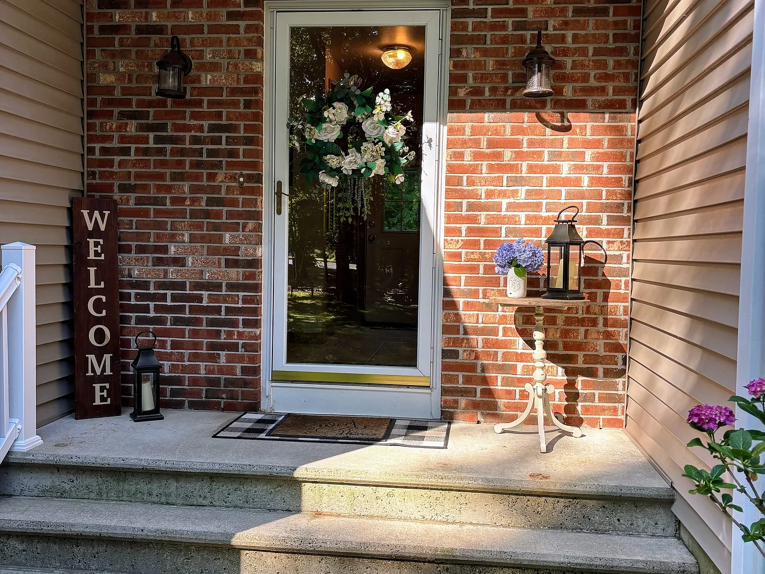 1 bed, 1.0 bath, 659 sqft, $1,900 — Photo 2