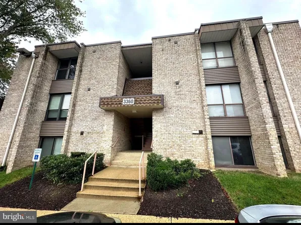3360 Huntley Square Dr, Temple Hills, MD