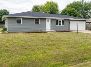 W2295 Block Rd, Appleton, WI 54915