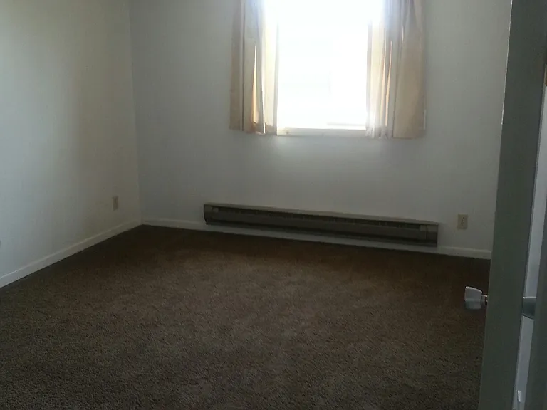 522 York St — Photo 3