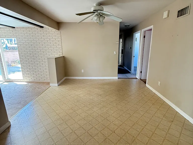 6576 Alcala Knolls Dr — Photo 24