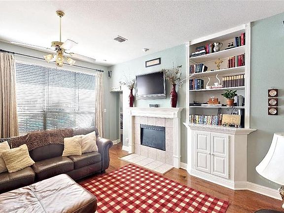 4th image of 4715 Sunflower Dr