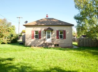615 8th St SE, Jamestown, ND 58401