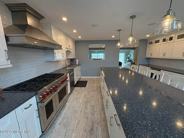 3608 Ocean Ter — Photo 10