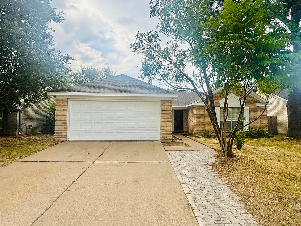 6711 Prairie Village Dr