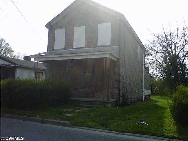 1st image of 12 E 30th St
