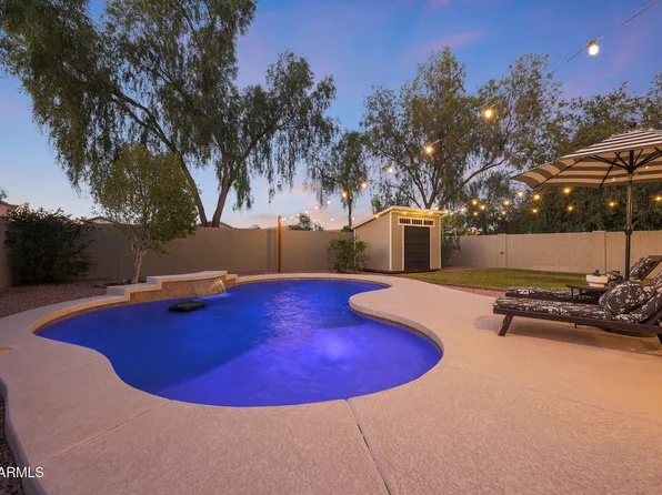 17156 W POST Drive, Surprise, AZ 85388