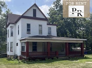 701 S Bluff Blvd #4, Clinton, IA 52732