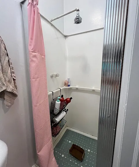 221 E 26th St #3B — Photo 10