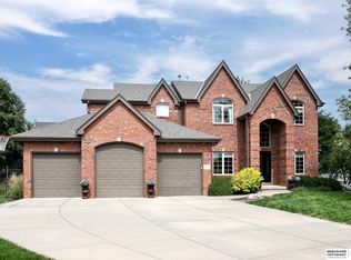 2808 N 170th Cir, Omaha, NE 68116