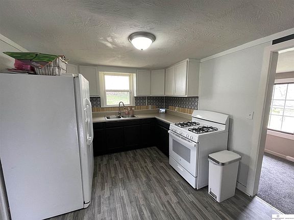 2nd image of 612 W 22nd Ave
